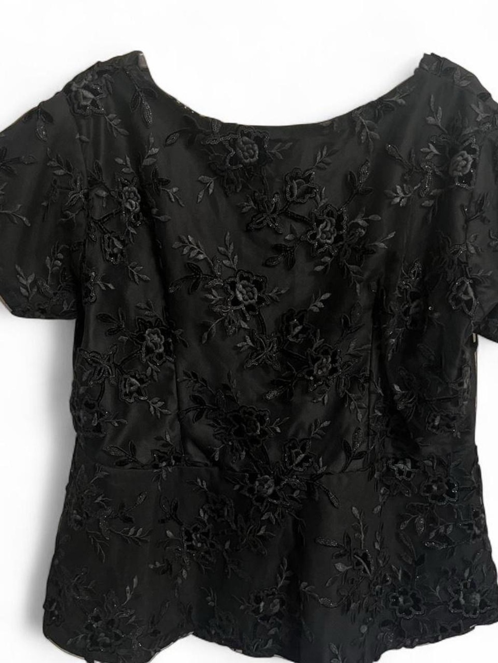 Black Floral Embroidered Short Sleeve Women’s Top